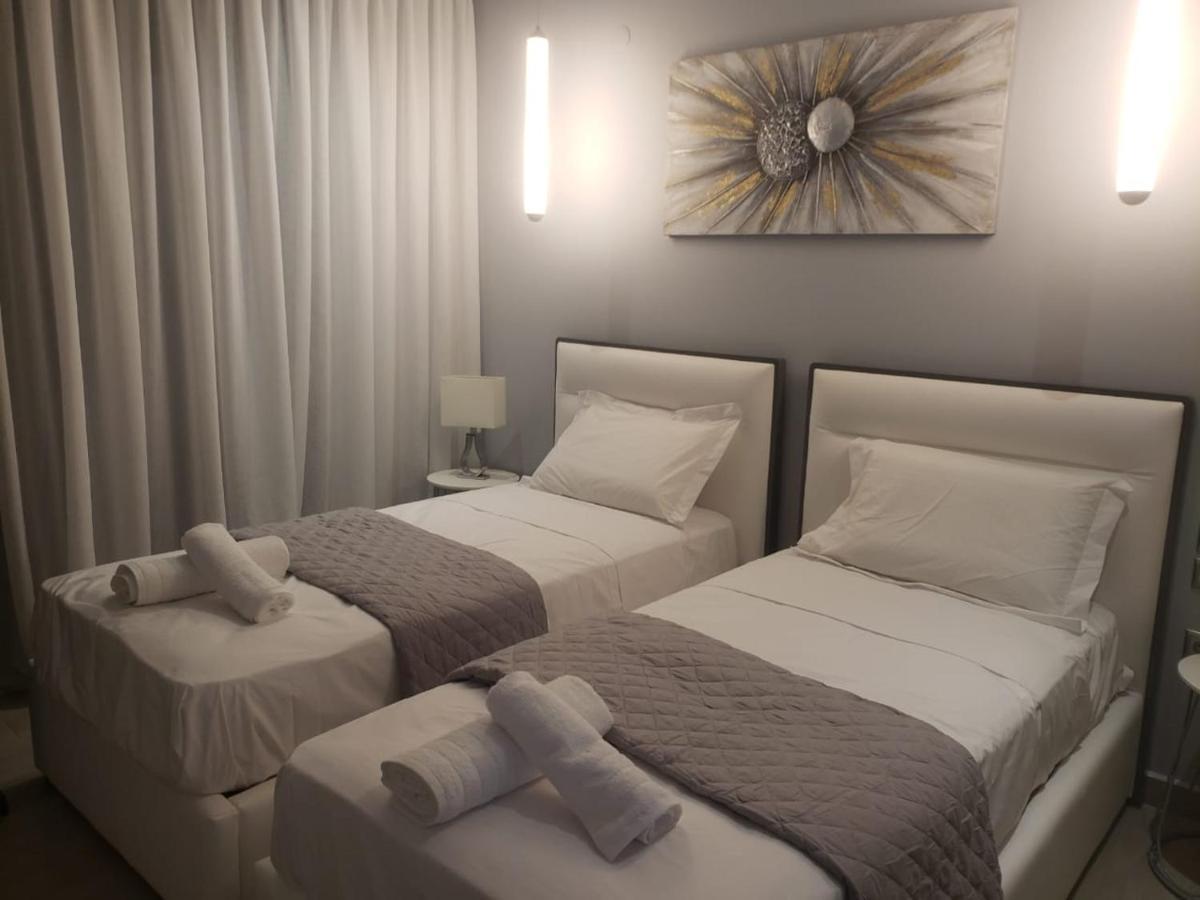 Avithos Blue Villas Svoronata Exterior photo