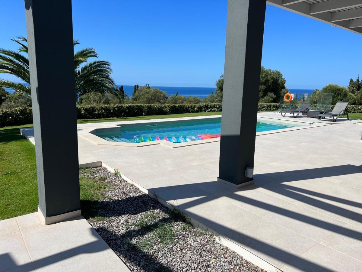 Avithos Blue Villas Svoronata Exterior photo