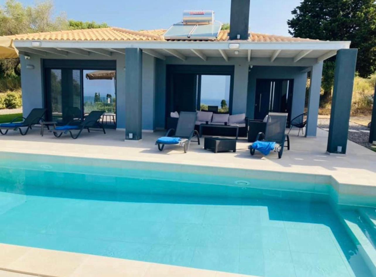 Avithos Blue Villas Svoronata Exterior photo